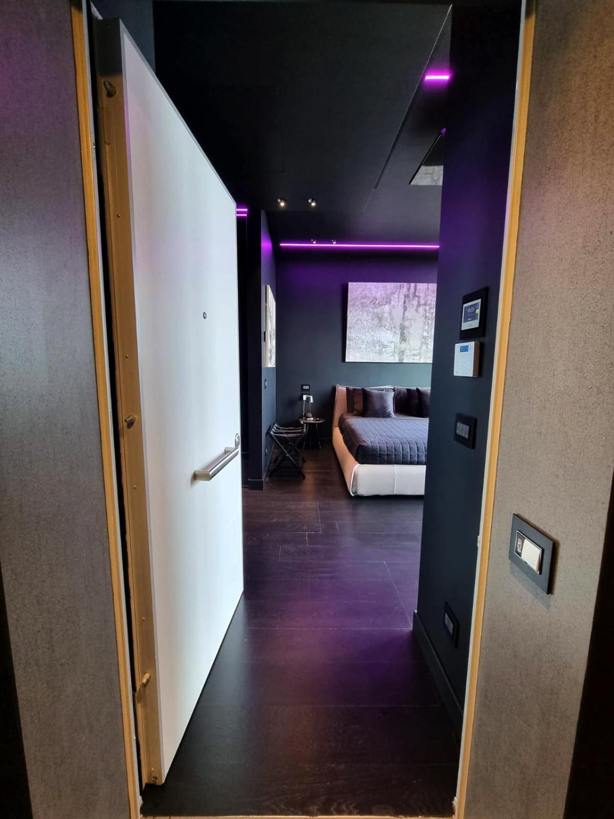Skyline Solaria Milano Hotel Bagian luar foto